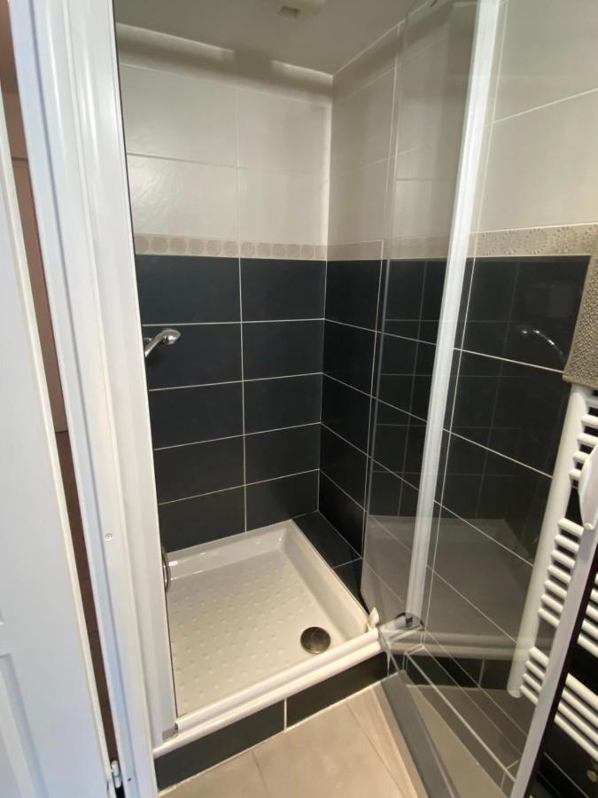 Studio Chic Little Boheme Proche Hopitaux, 15 Mn Du Centre ليون المظهر الخارجي الصورة
